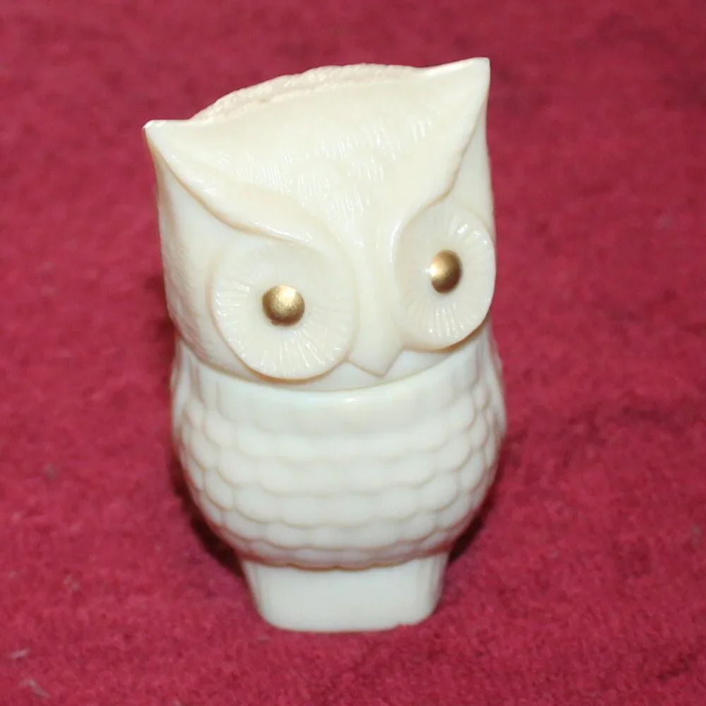 Vintage Precious Owl Cream Sachet Glass Container